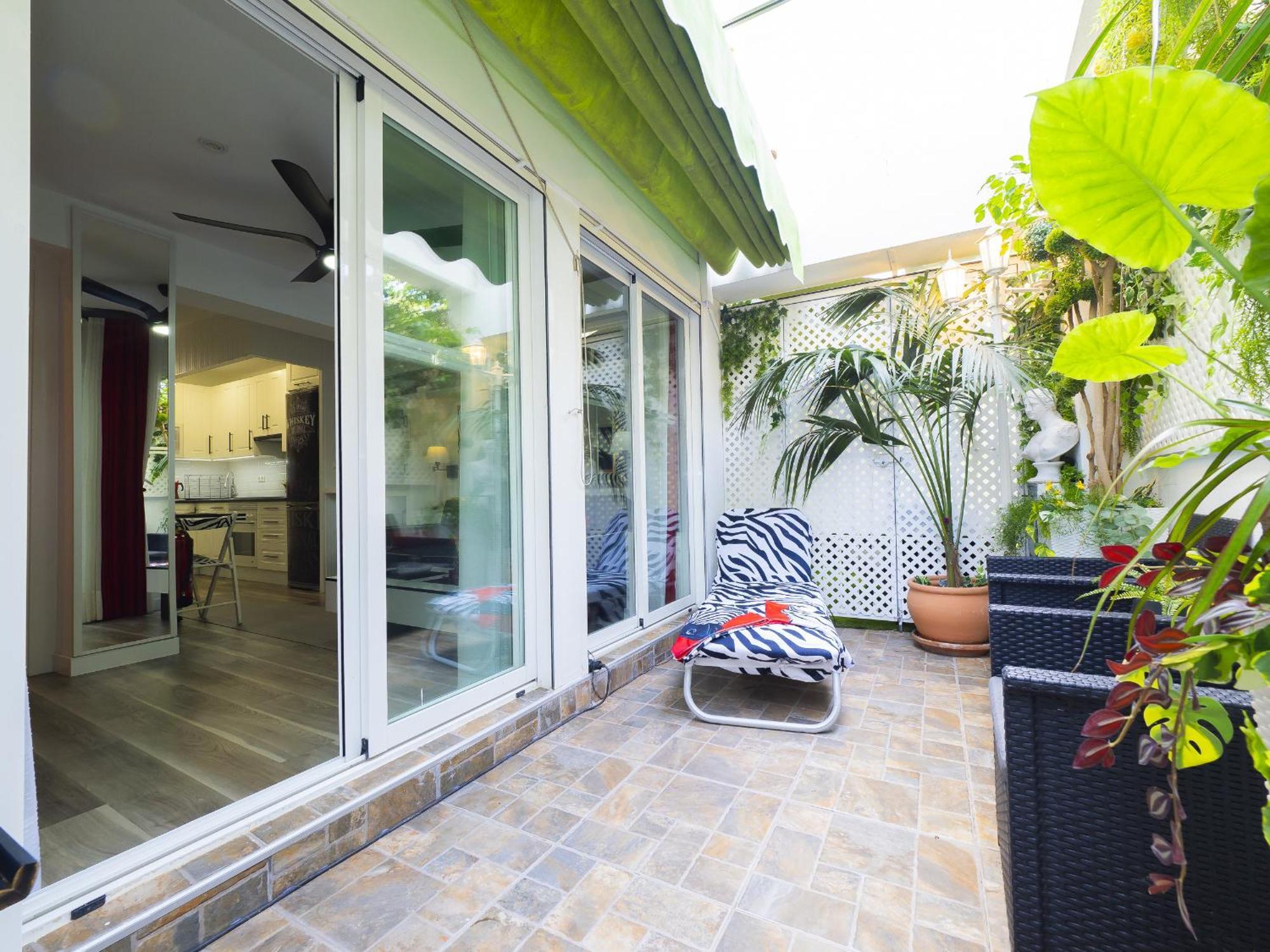 Cubo's Poseidon 2 & Pool