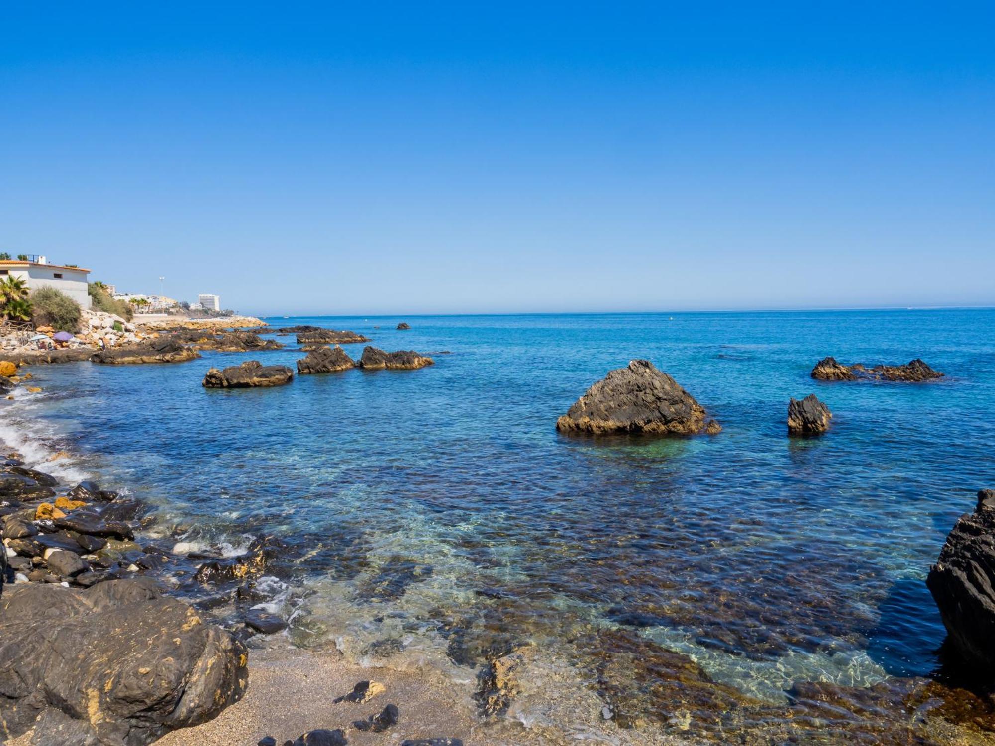 Cubo's Poseidon 2 & Pool Guest house Benalmadena