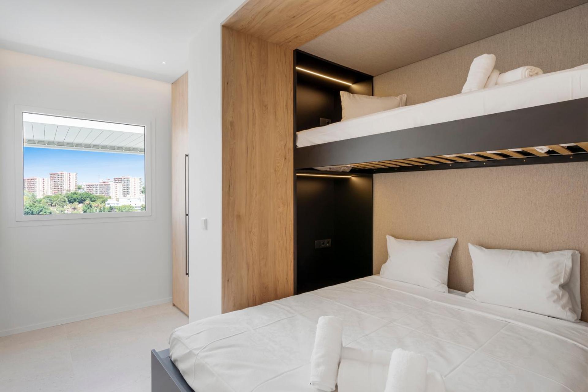 Sunny Penthouse With Amazing Pool By Costarentals - Ref 214 Appartement