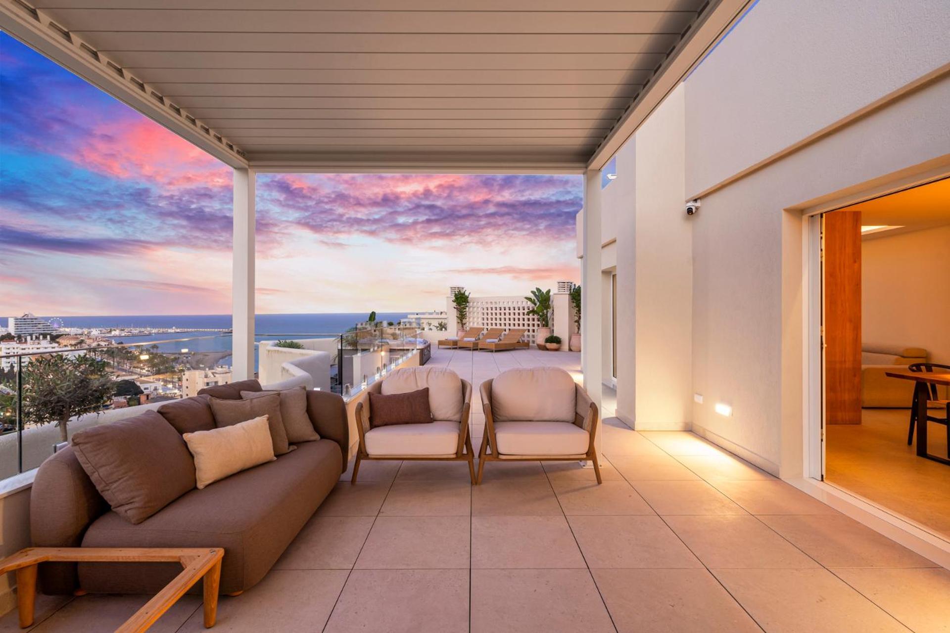 Sunny Penthouse With Amazing Pool By Costarentals - Ref 214 Appartement