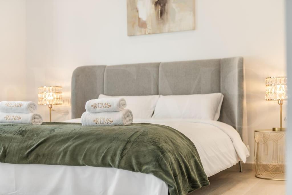 Apartment Seaside Steps From Marina Port By Rems *