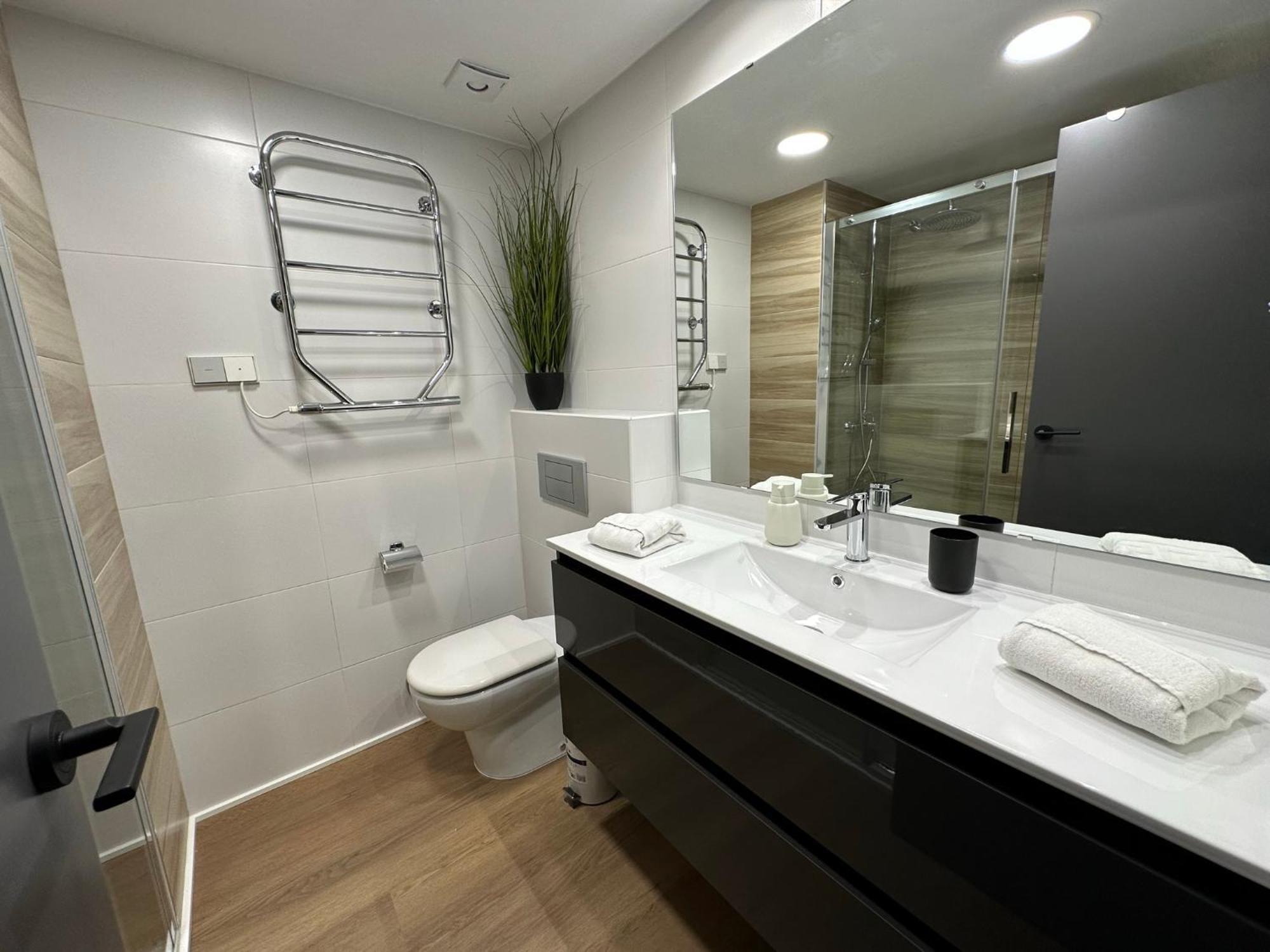 Luxury Frontal Al Mar Benalbeach Apartamento