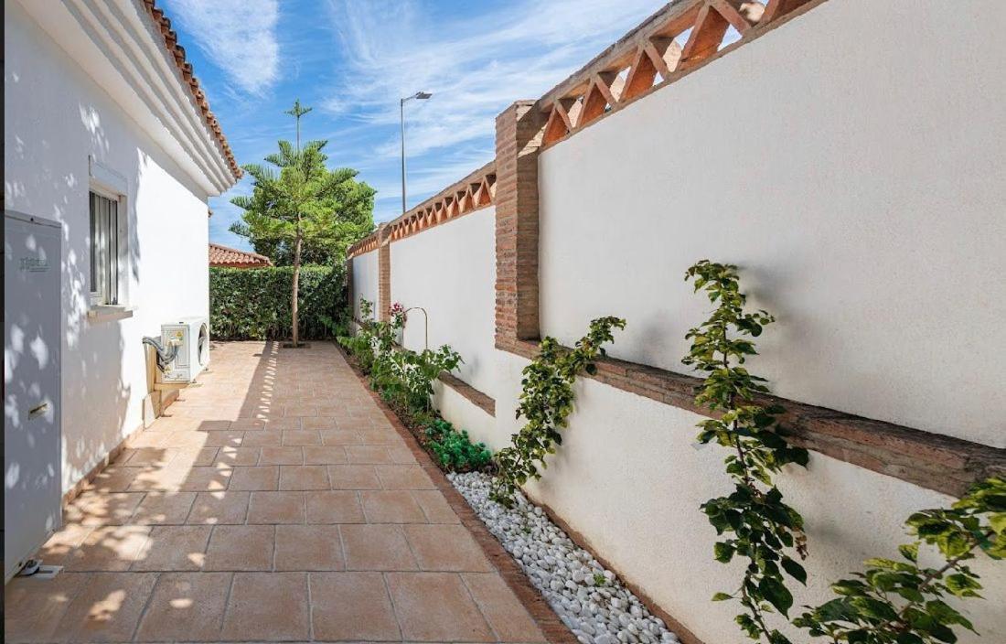 Villa Benalmadena, Av. Del Higueron Benalmádena