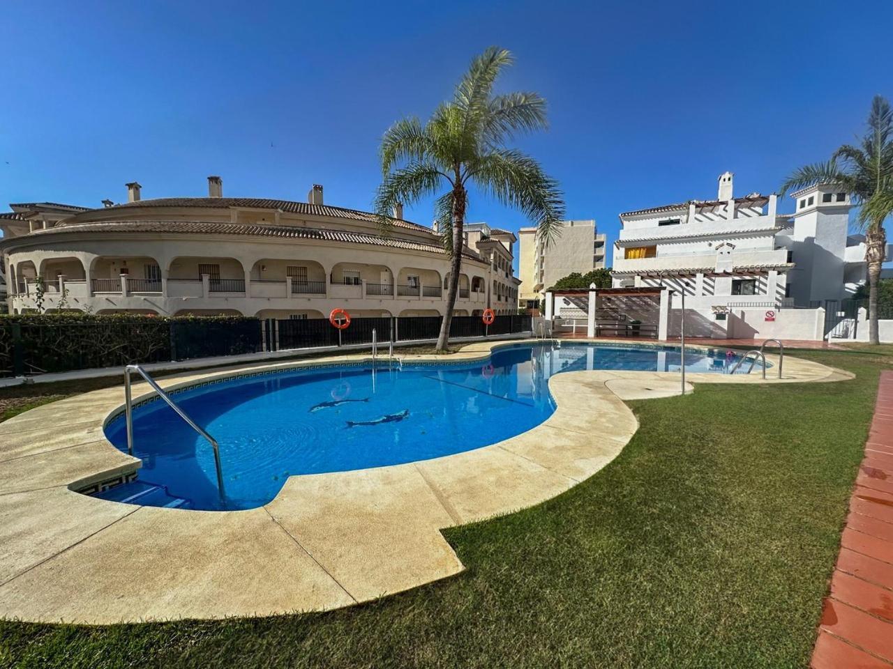 Spacious Penthouse With Spectacular Sea Views! *