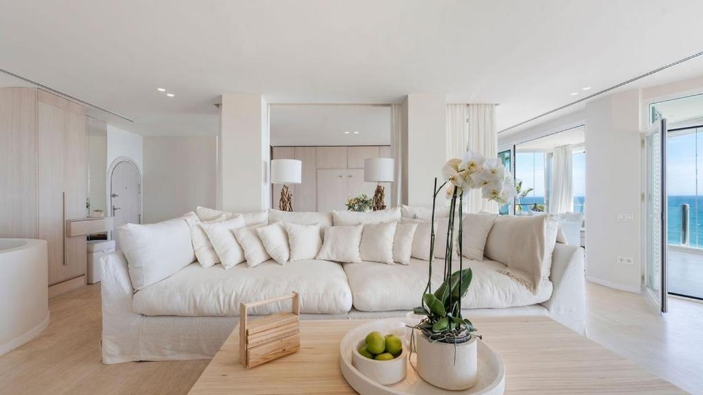 Apartment Waterfront Paradise Benalmadena