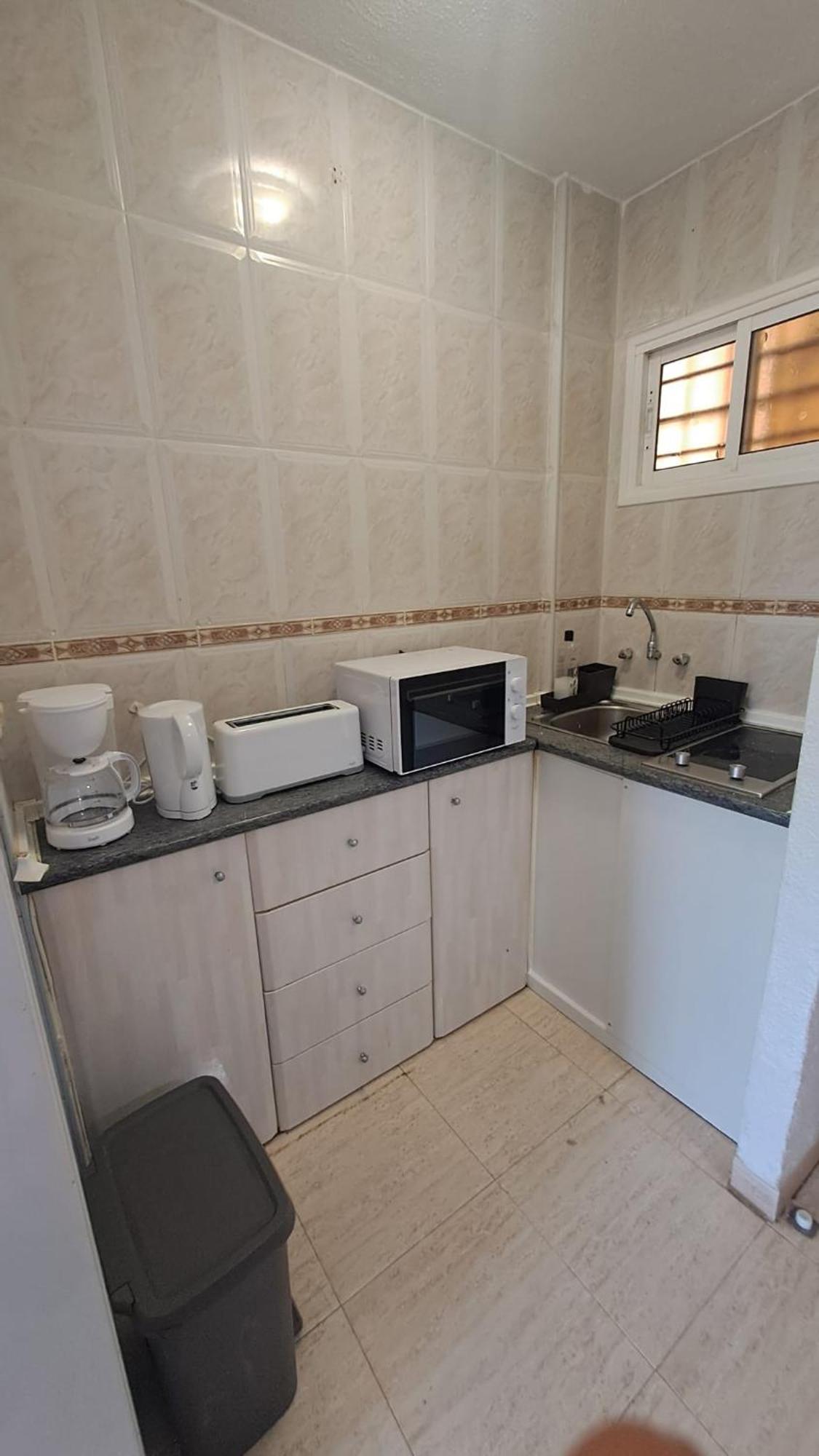 Estudio Vacacional Costa Del Sol