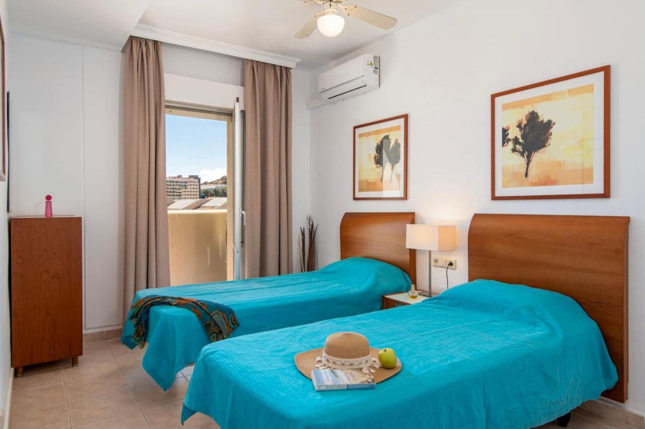Sunny Side Benalbeach Apartment *
