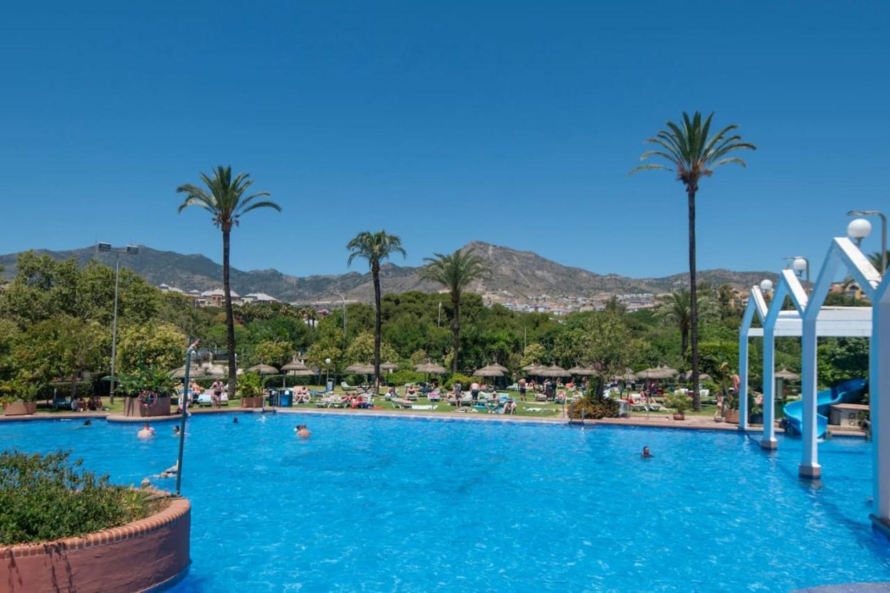 Seafront Benalbeach Appartement *