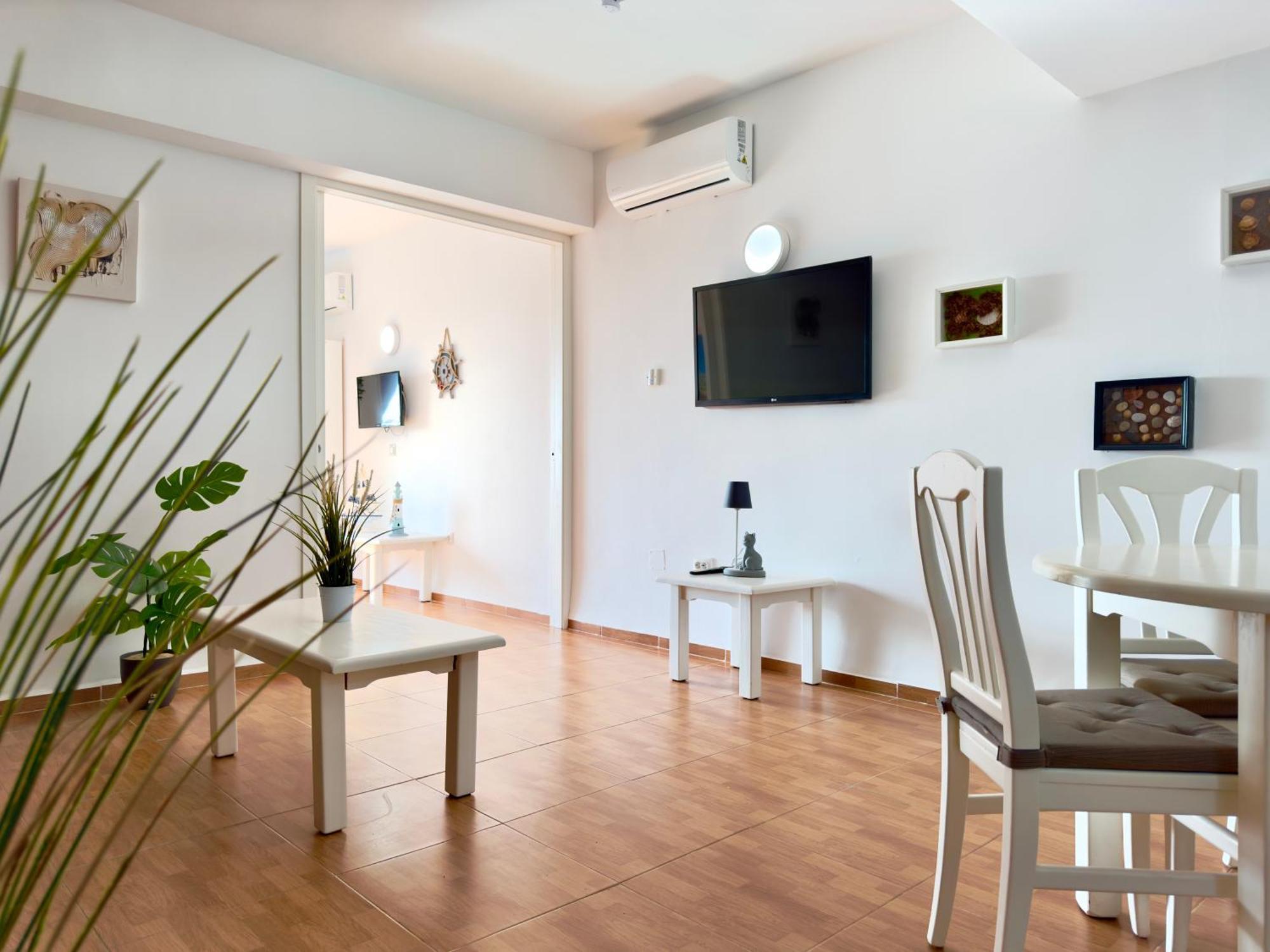 Apartamento Vistas Al Mar Y Piscina