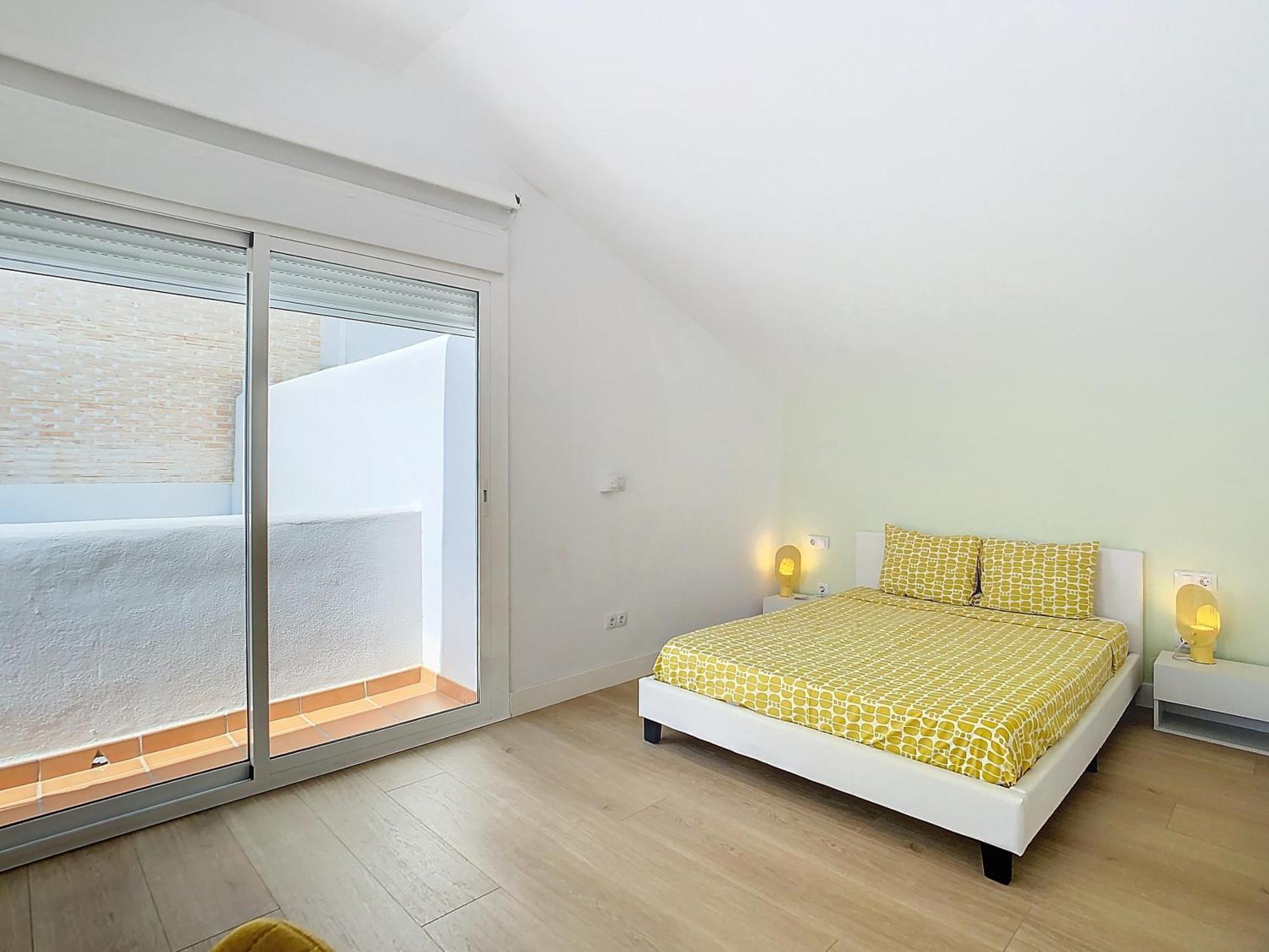 Chic Escape, 5 Modern * Benalmadena