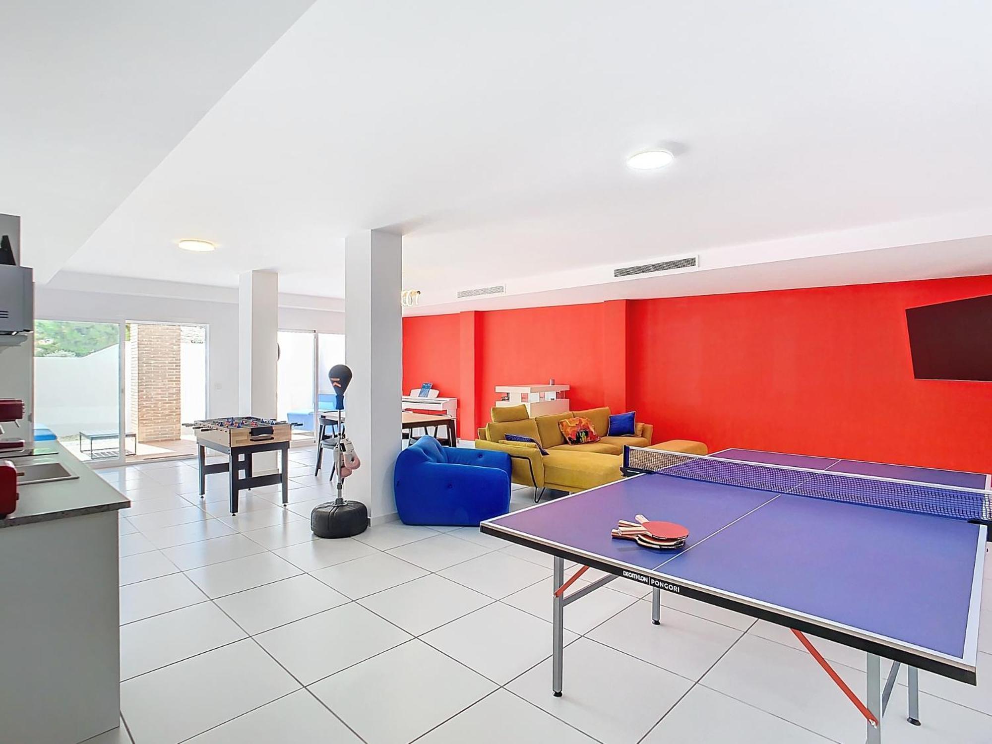 Chic Escape, 5 Modern Villa Benalmadena