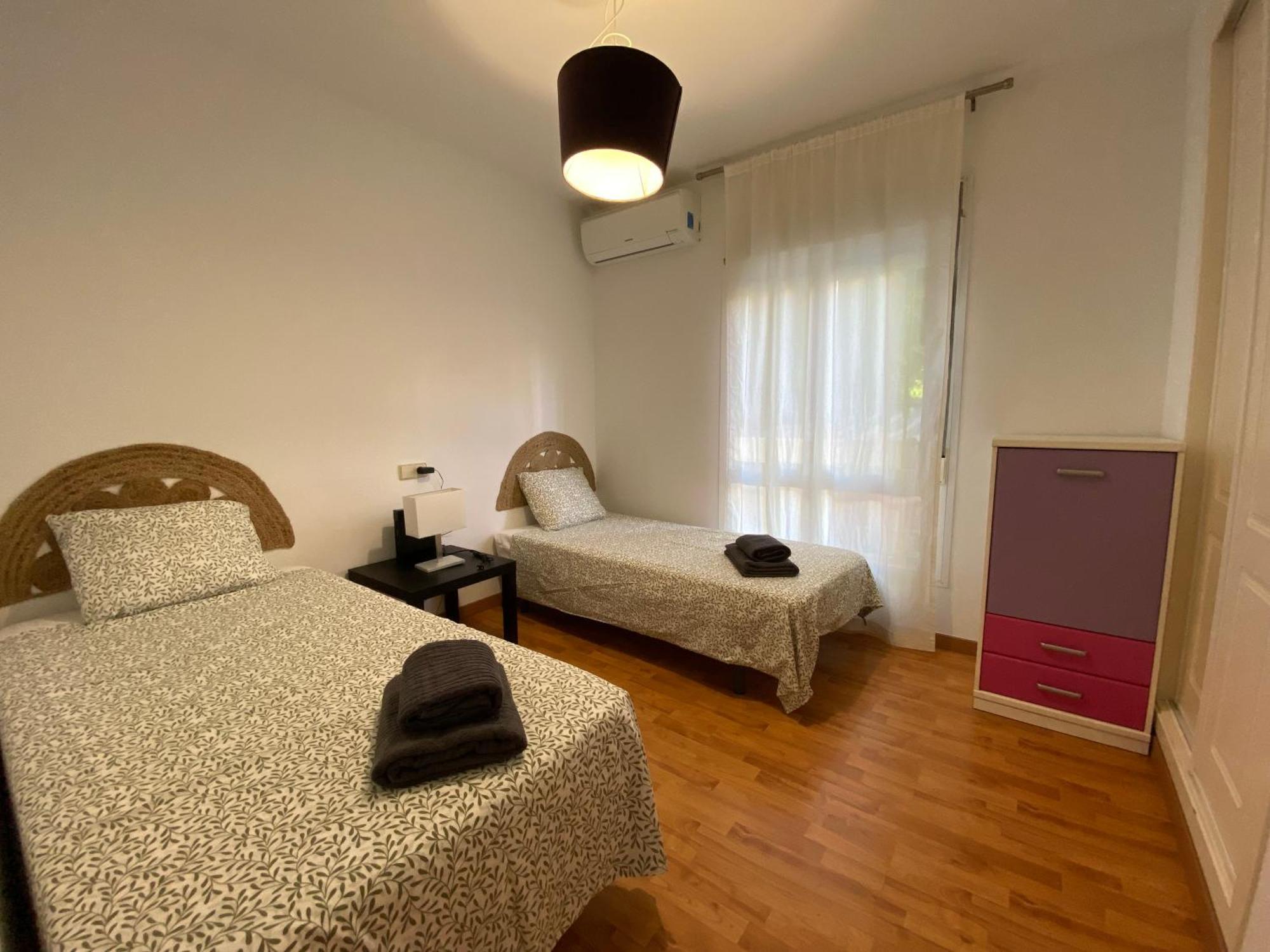 Golf & Sea 2bdr Apartment *
