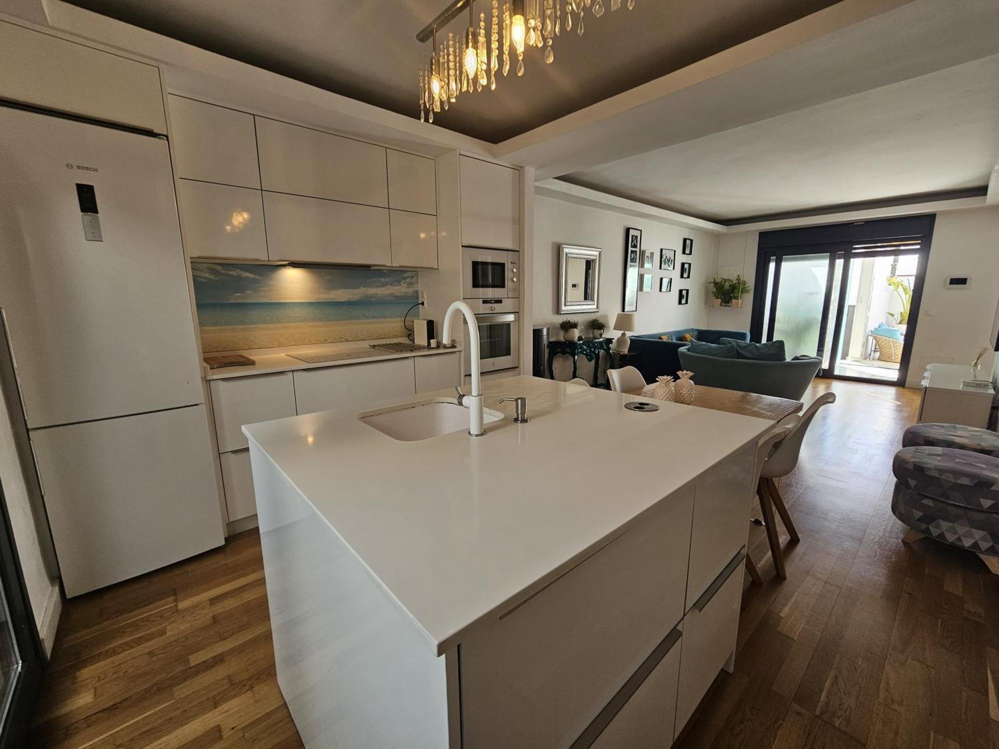 Marysol B Con Terraza Y Piscina Privada Holiday home Benalmadena