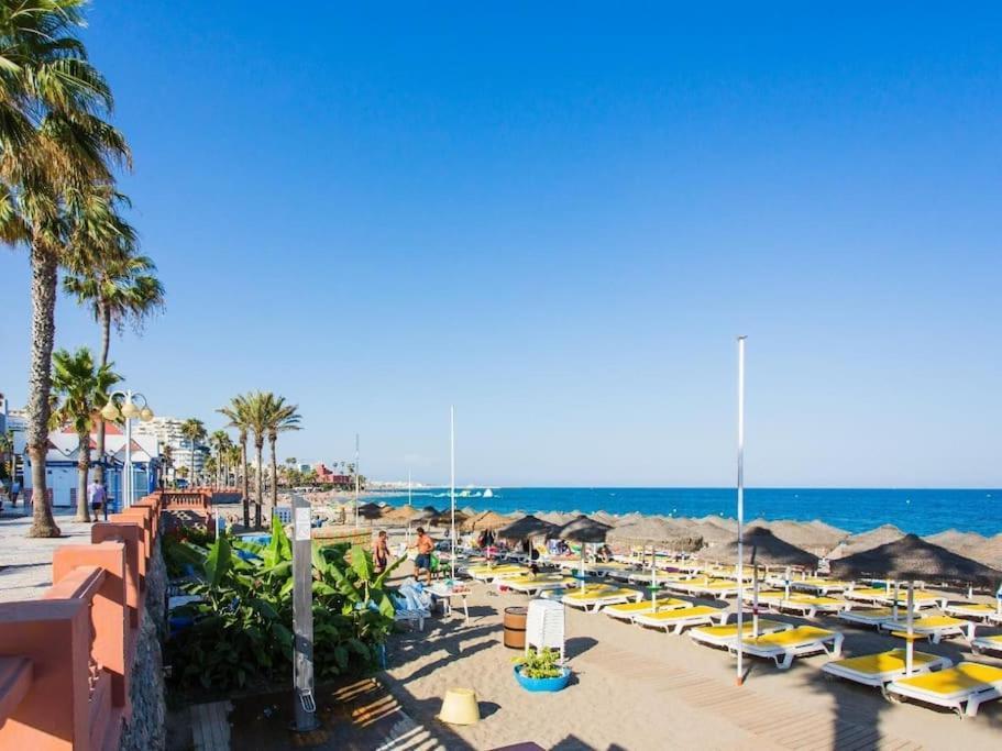 Sunshine By The Sea Apartment