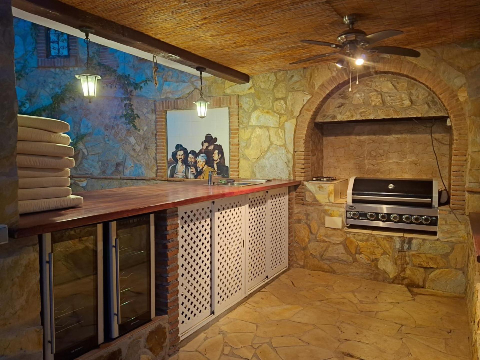 Summer Offers! Fabulous Luxury Near The Sleeps 8
