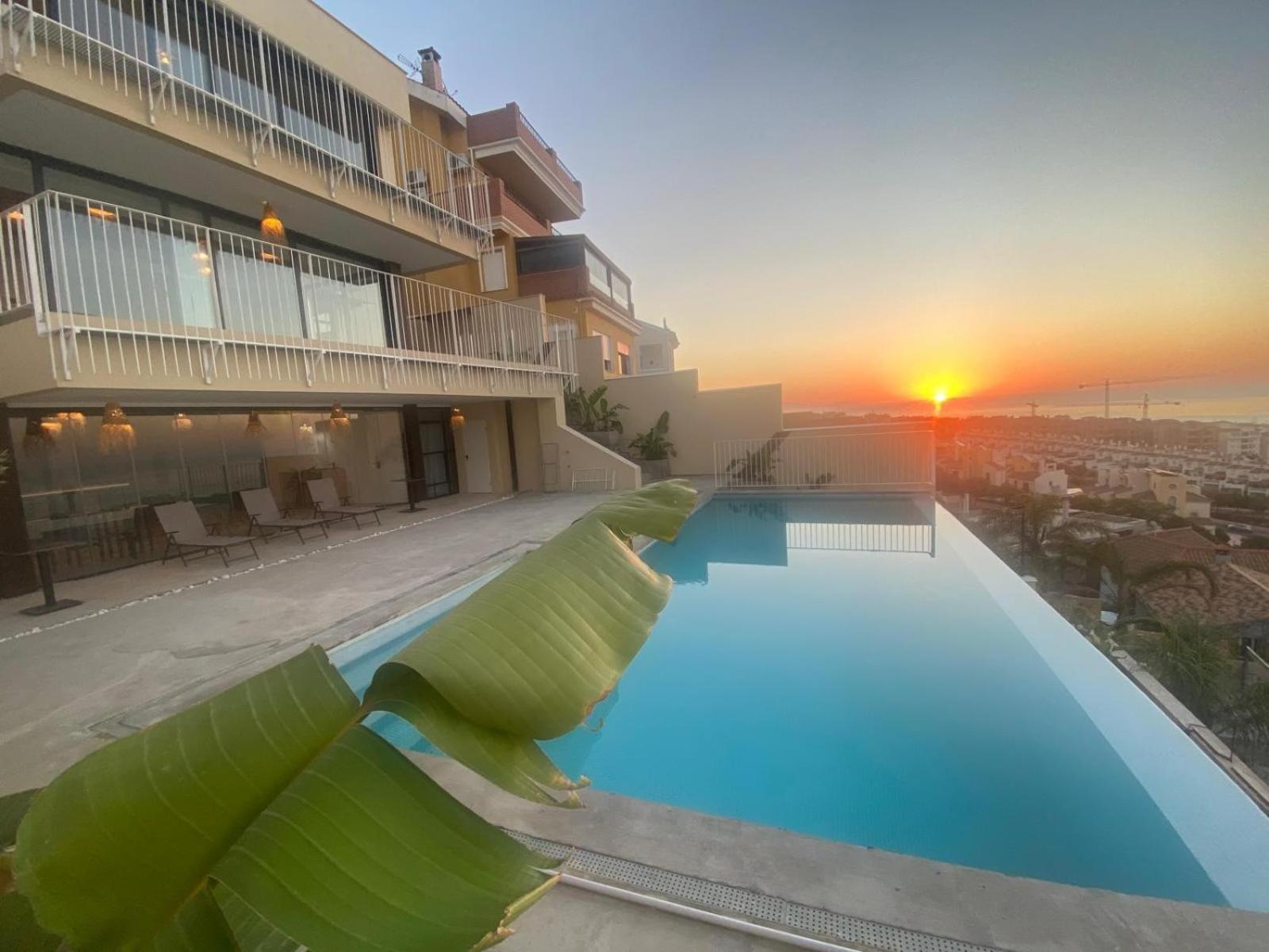 Spacious With Great Views! Villa