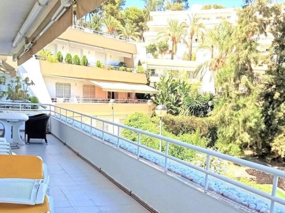 Palmeras Golf Apartment *