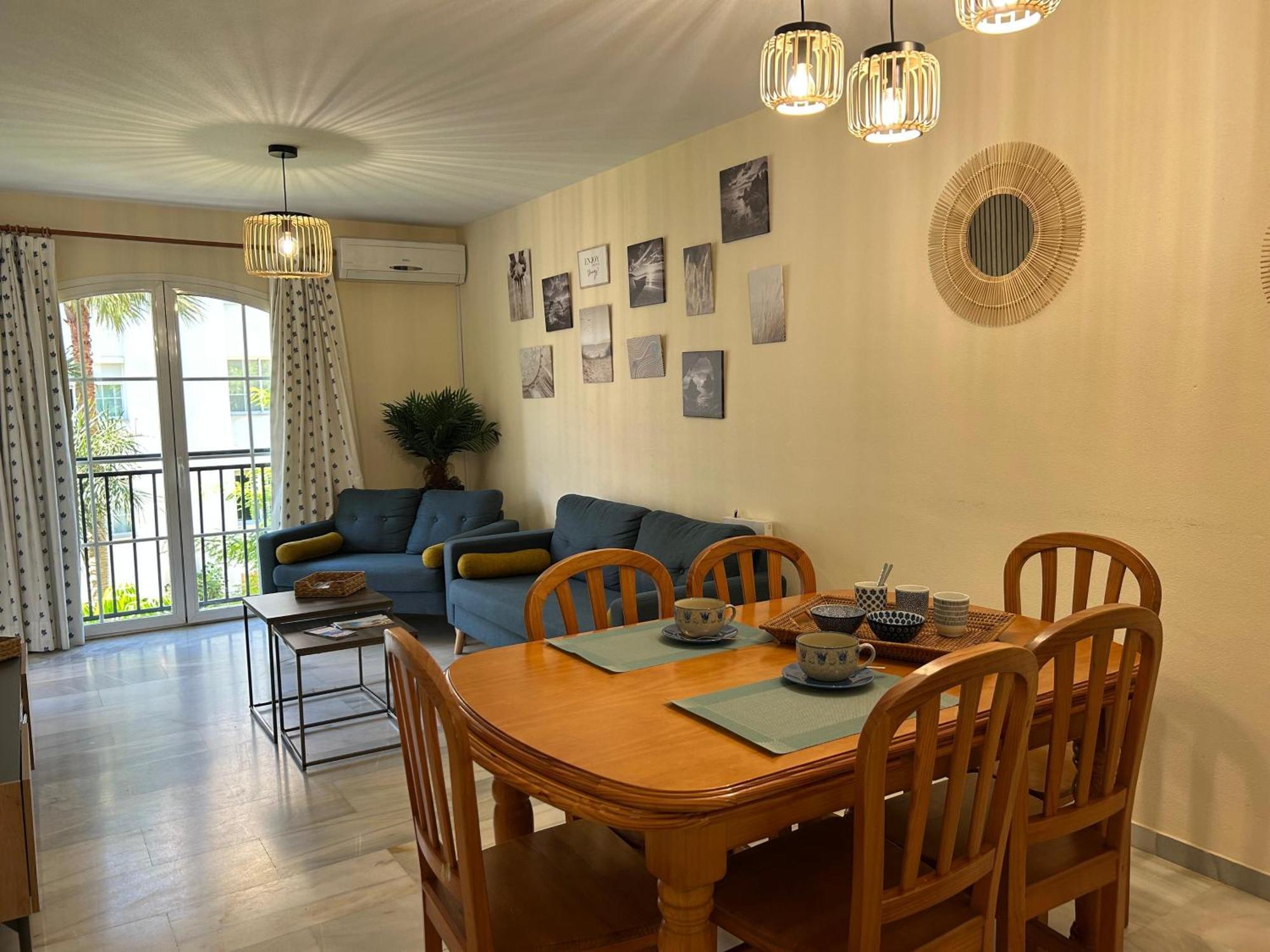 Holidays & Ii, 3 Habitaciones, Piscinas ,150 Metros Playa Apartment Benalmadena