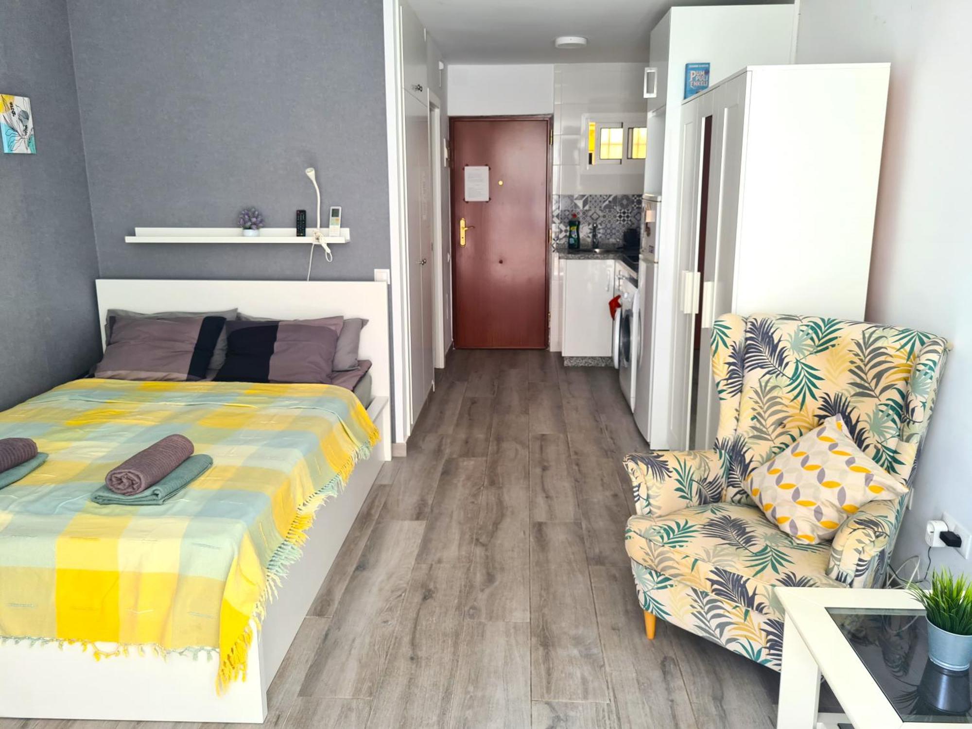 Sea View In Apartment *