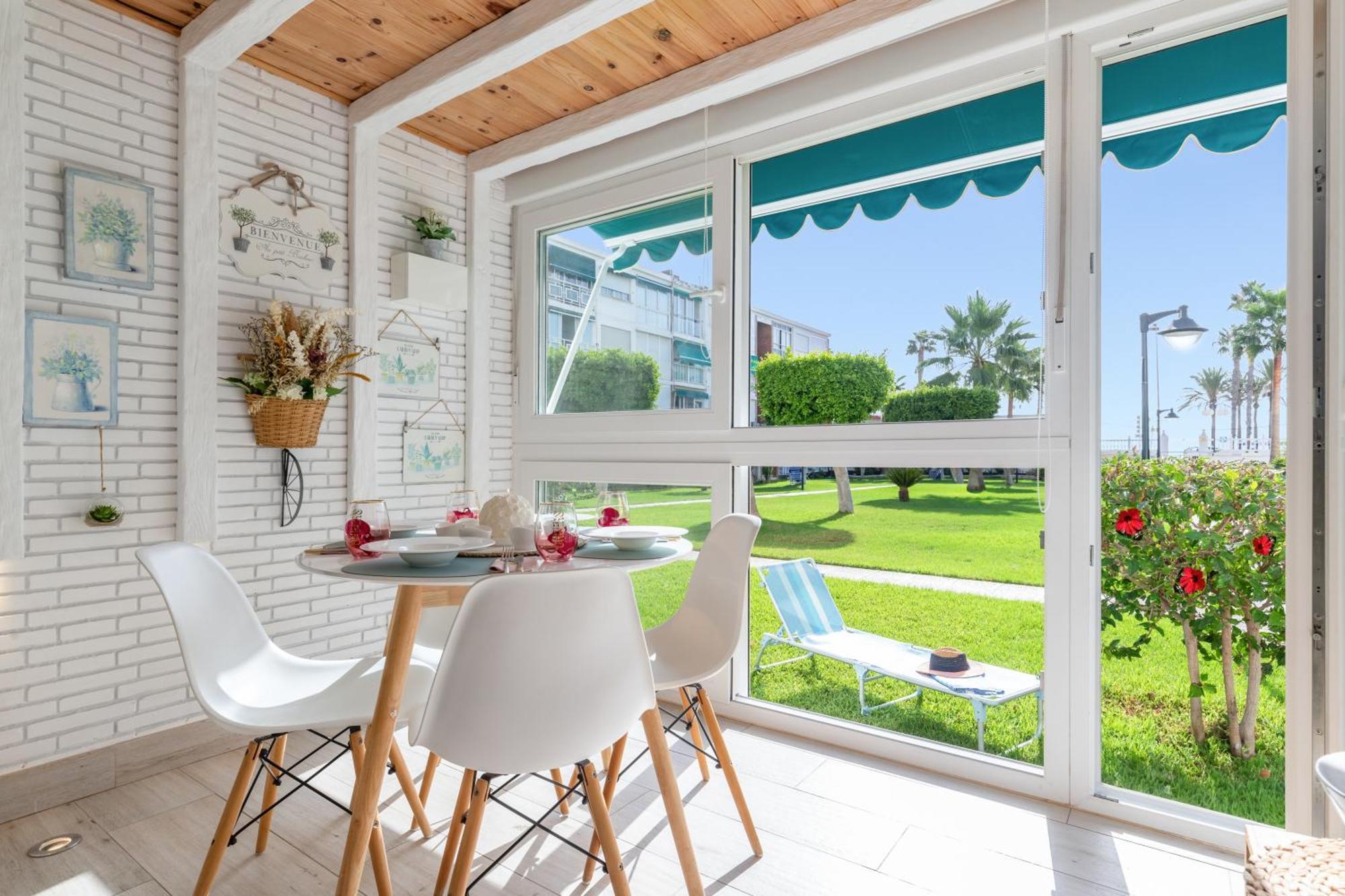 White Summer In Benalmádena