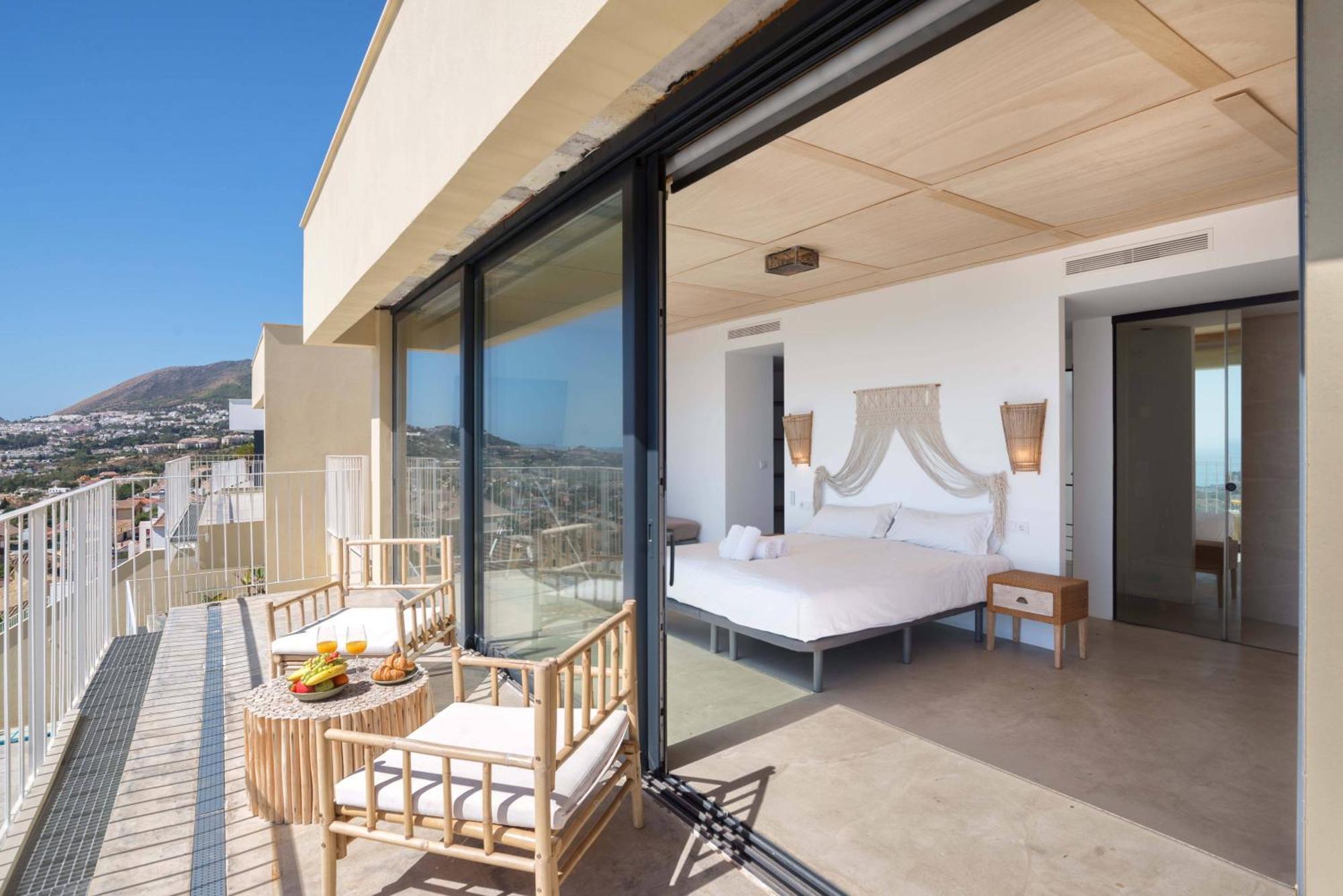 Villa Spacious With Great Views! Benalmadena