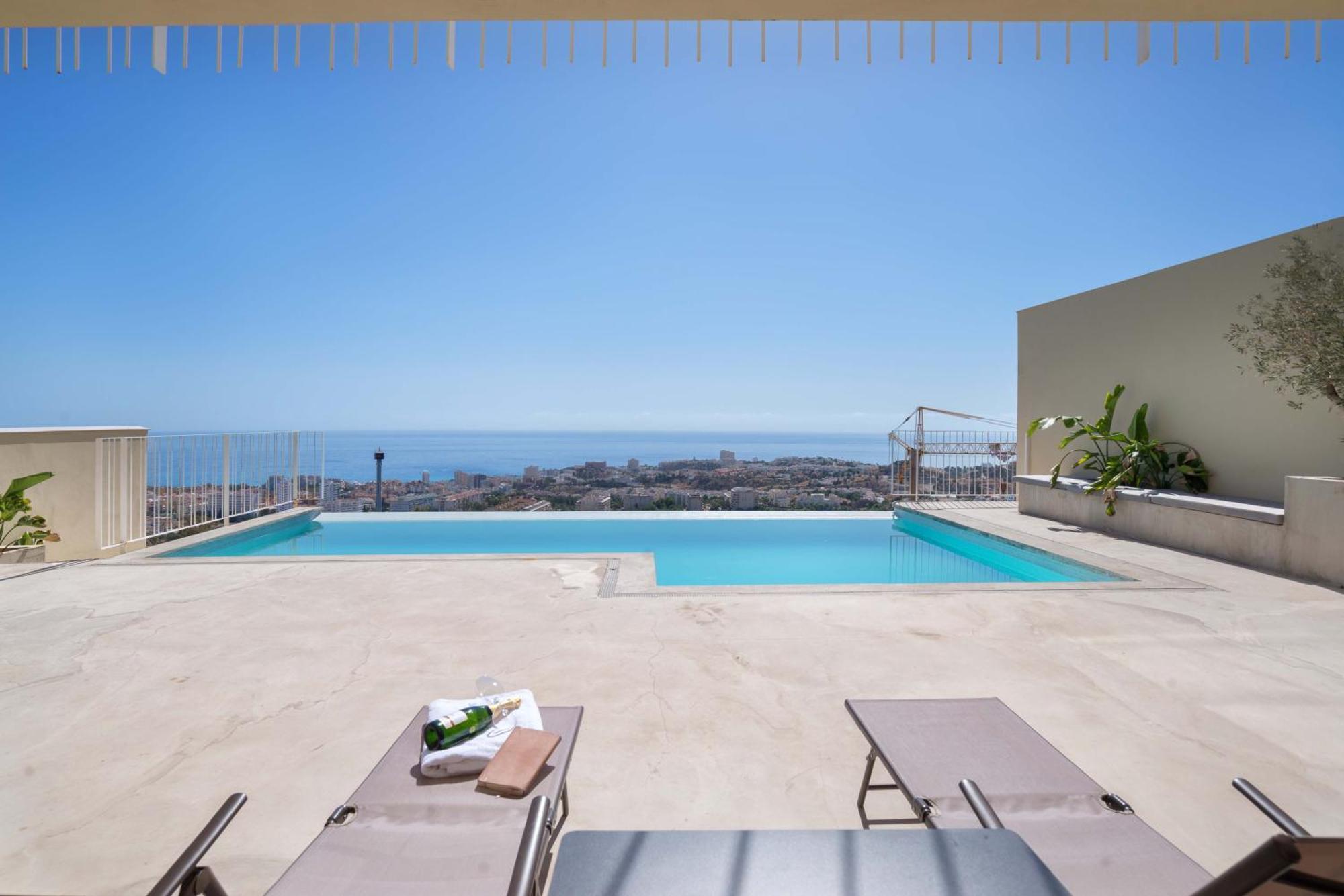 Villa Spacious With Great Views! *