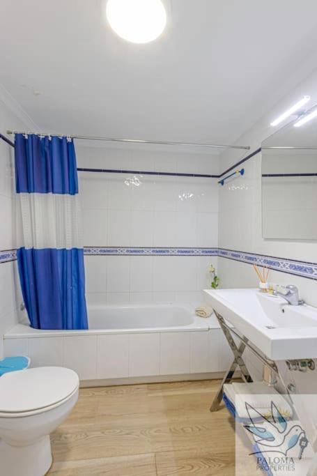 Bright 2 Bdr, With Sea Views, Benalbeach Apartment *