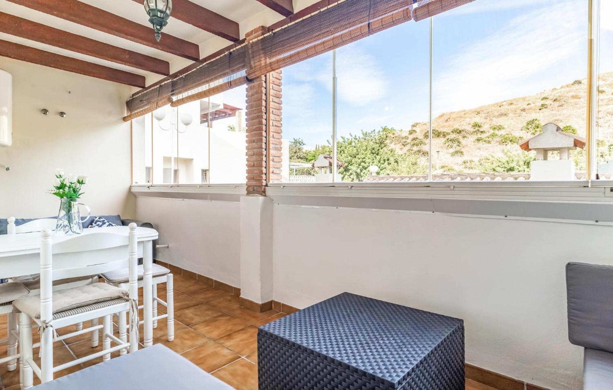 Stunning In With Wifi Apartment *