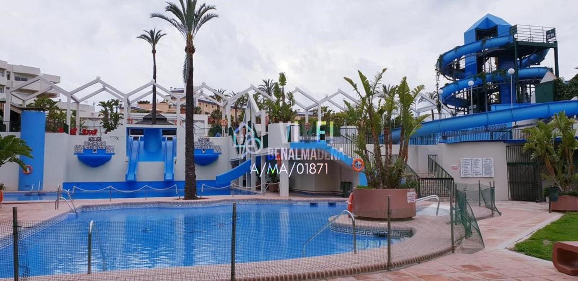 Vive Benal Familiar 3325 Con Parque Acuatico *