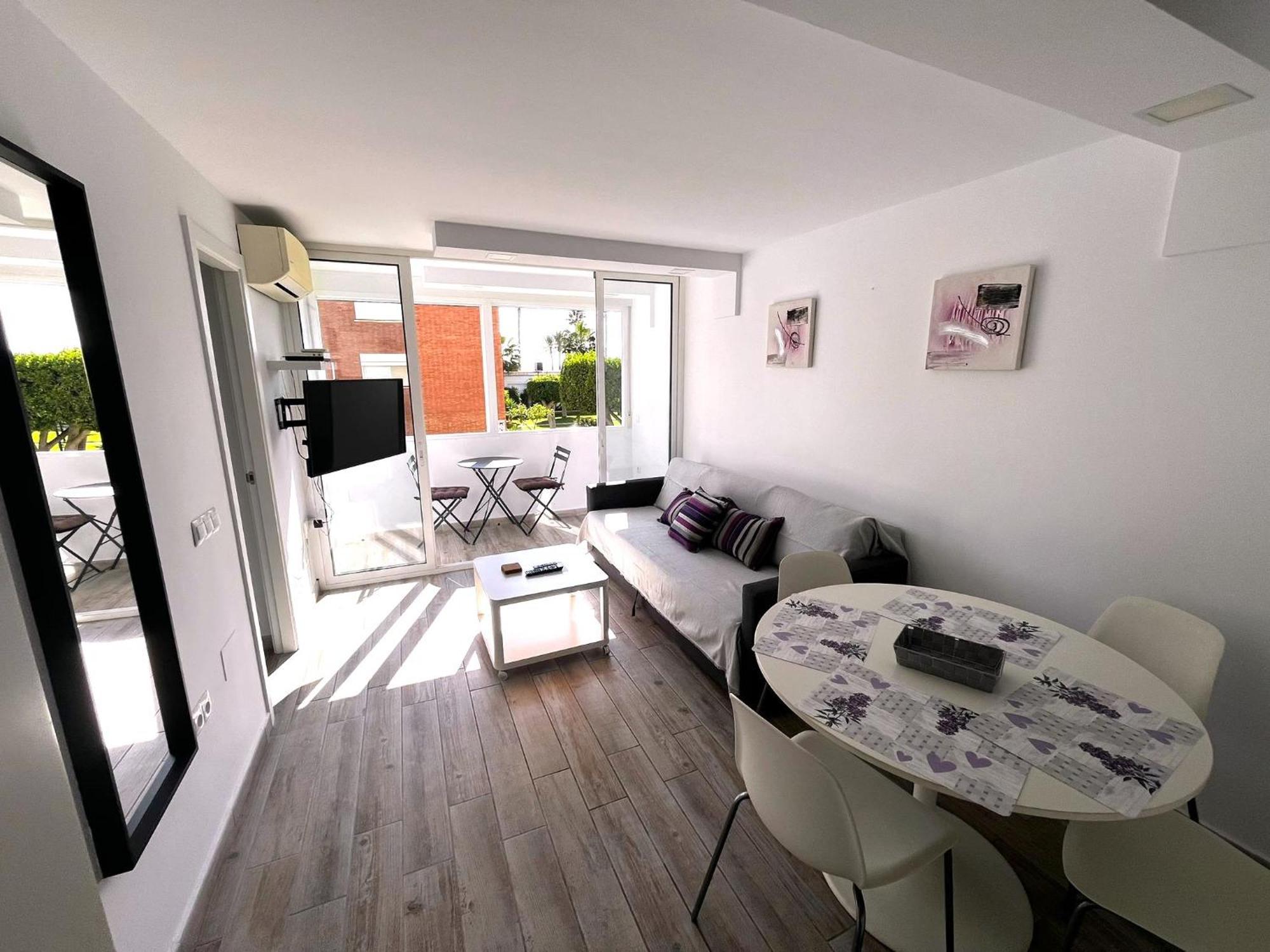 Apartment Sunshine By The Sea *