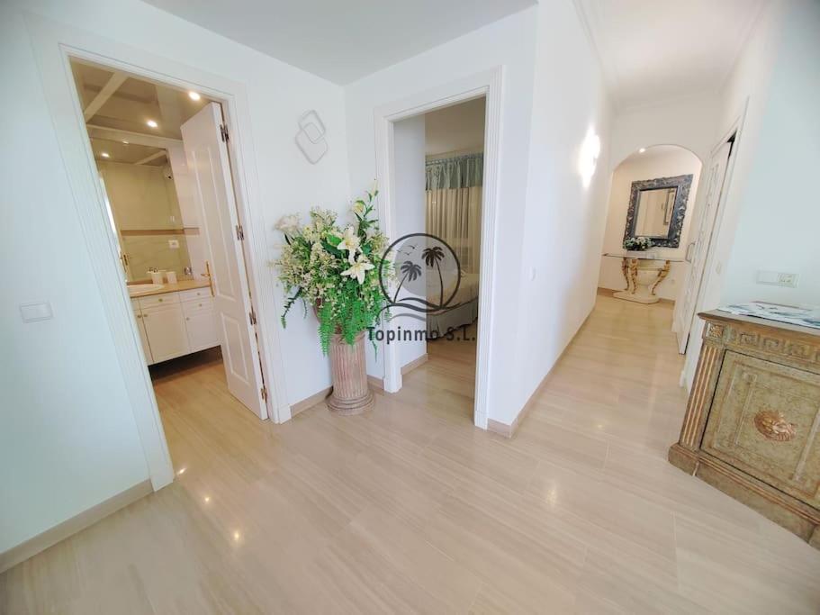 Sunny 3 Bed Island Puerto Marina * Benalmádena