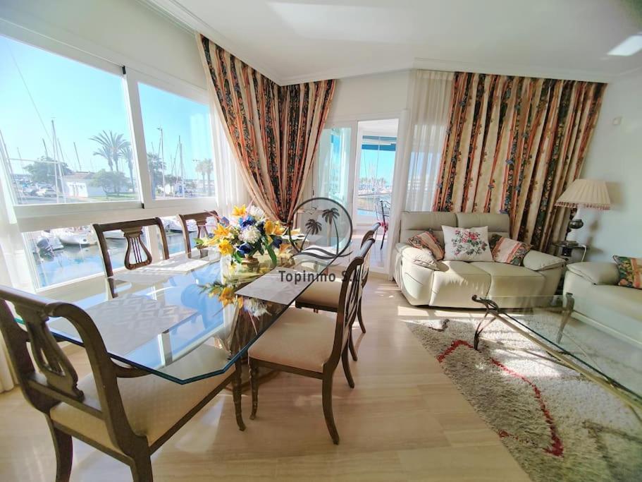 Sunny 3 Bed Island Puerto Marina Apartment Benalmádena