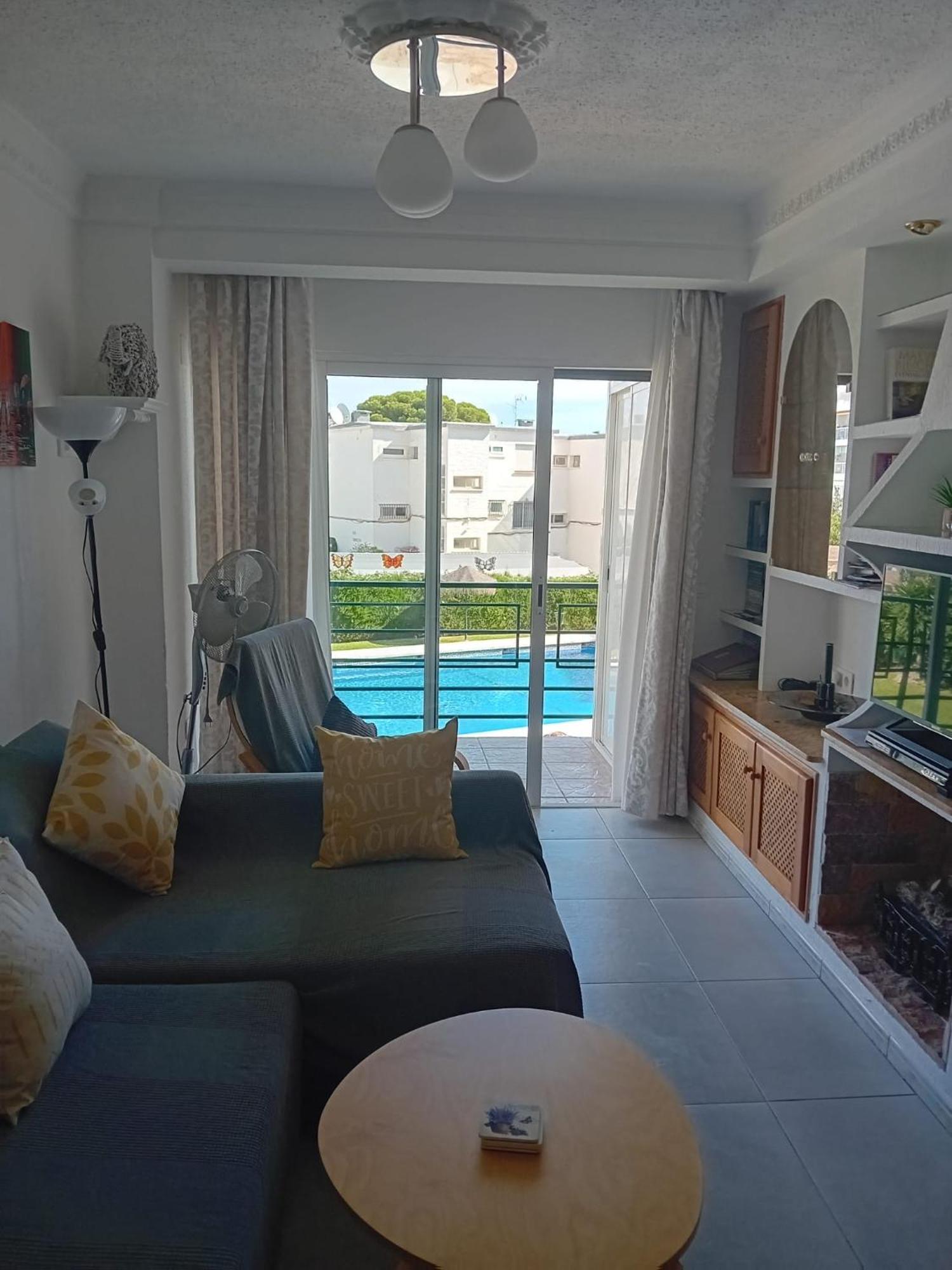 Apartment Silica Near Bonzana Square *