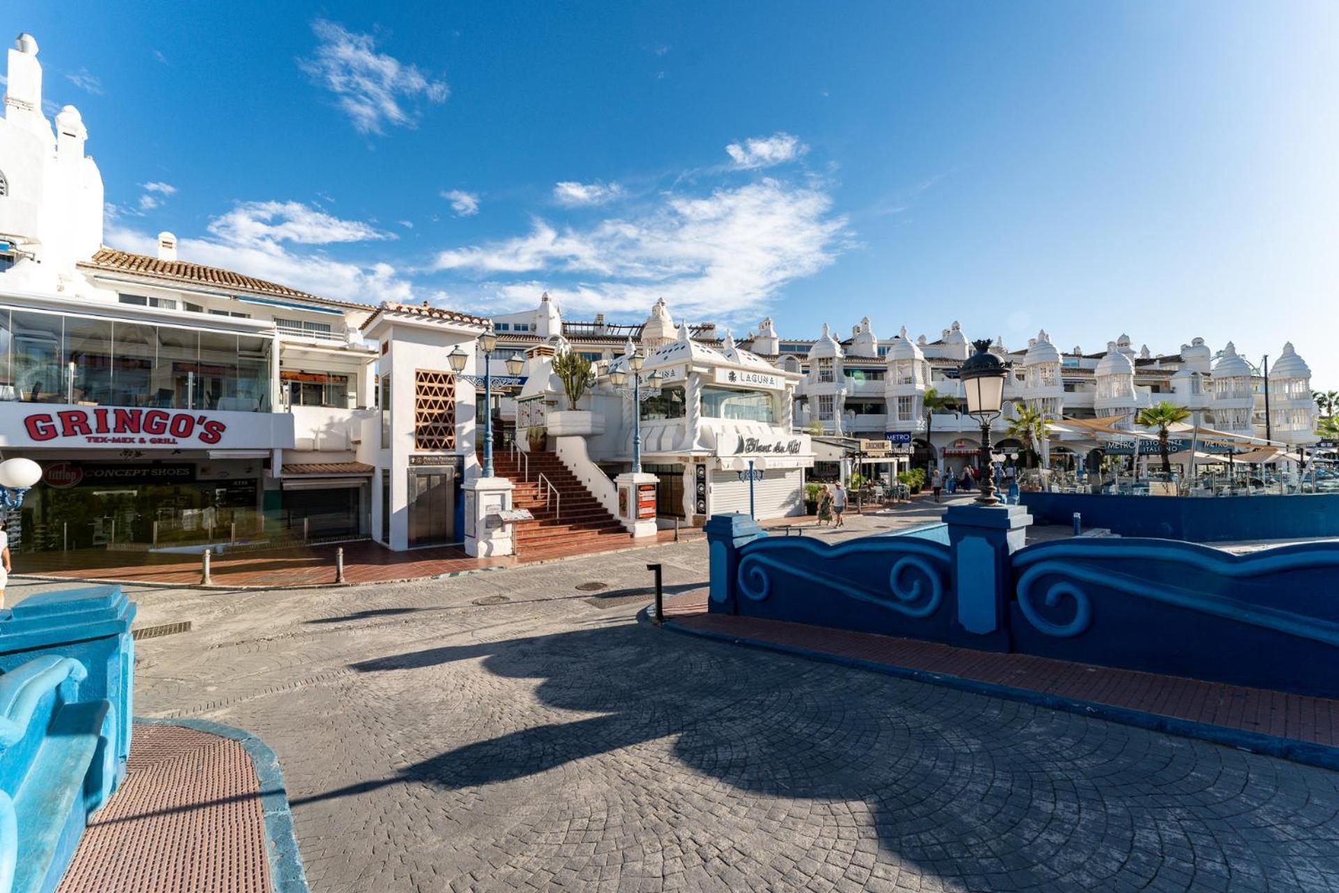 Apartment Malagasuite Puerto Marina Benalmadena