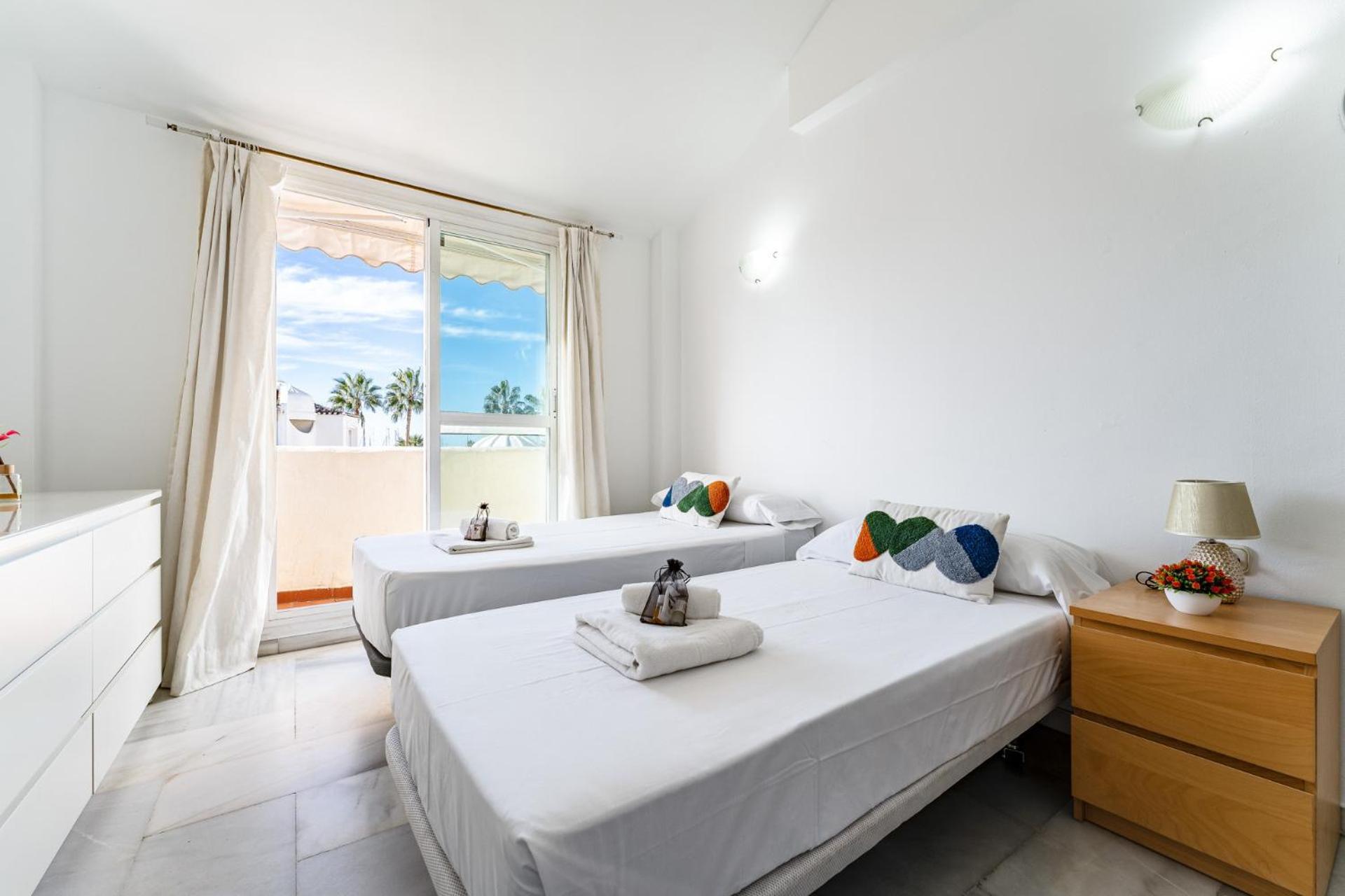Apartment Malagasuite Puerto Marina Benalmadena