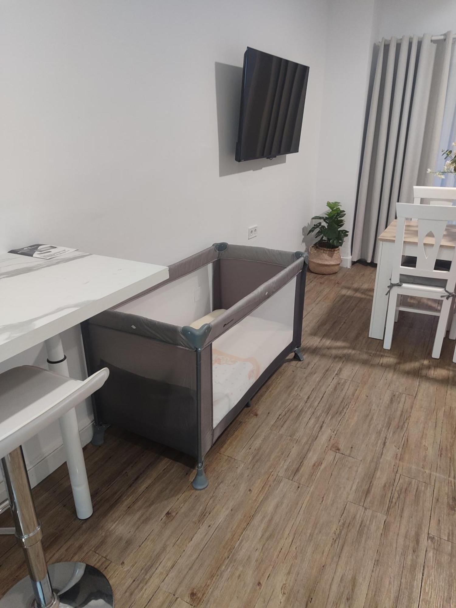 Exclusive In Benalbeach Apartment