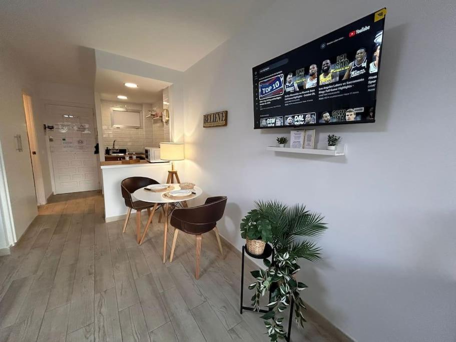 Estudio Con Vistas Al Mar, Piscinas, Recepcion 24 Hs * Benalmádena