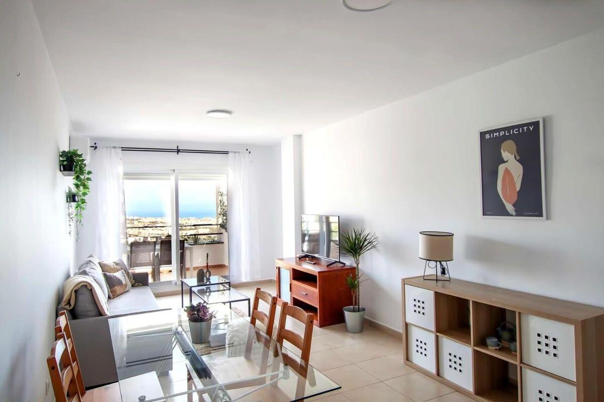 Ap. Con Vistas Panoramicas Appartement Benalmádena