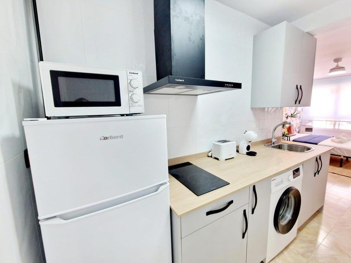 Estudio A 4 Min Andando De La Playa - Appartement
