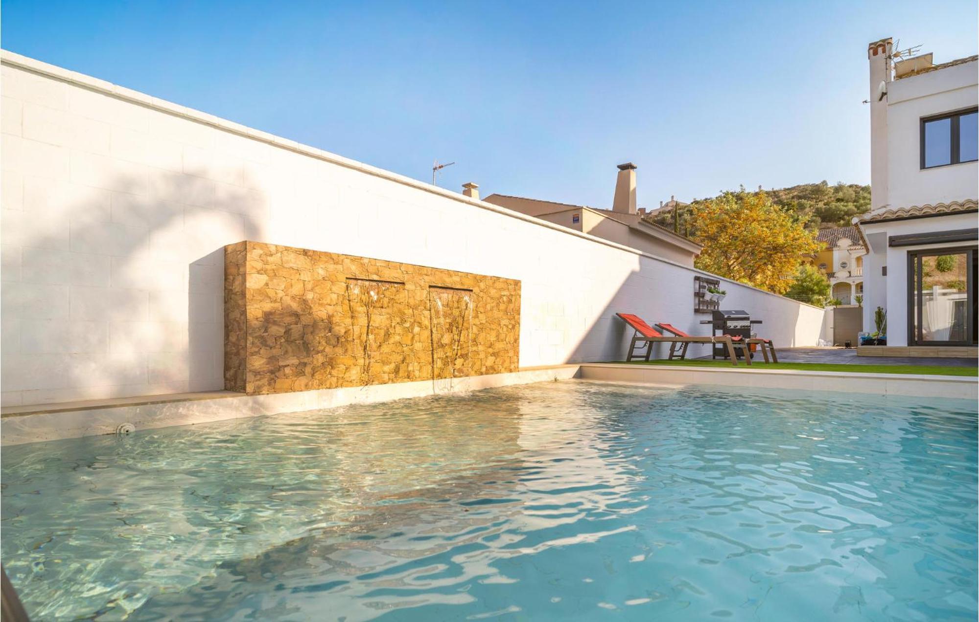 Gorgeous In With Kitchen Benalmadena