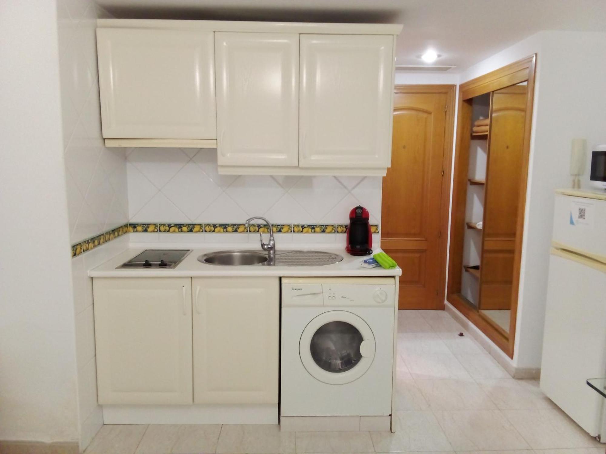 Coqueto Estudio En Calle Vela