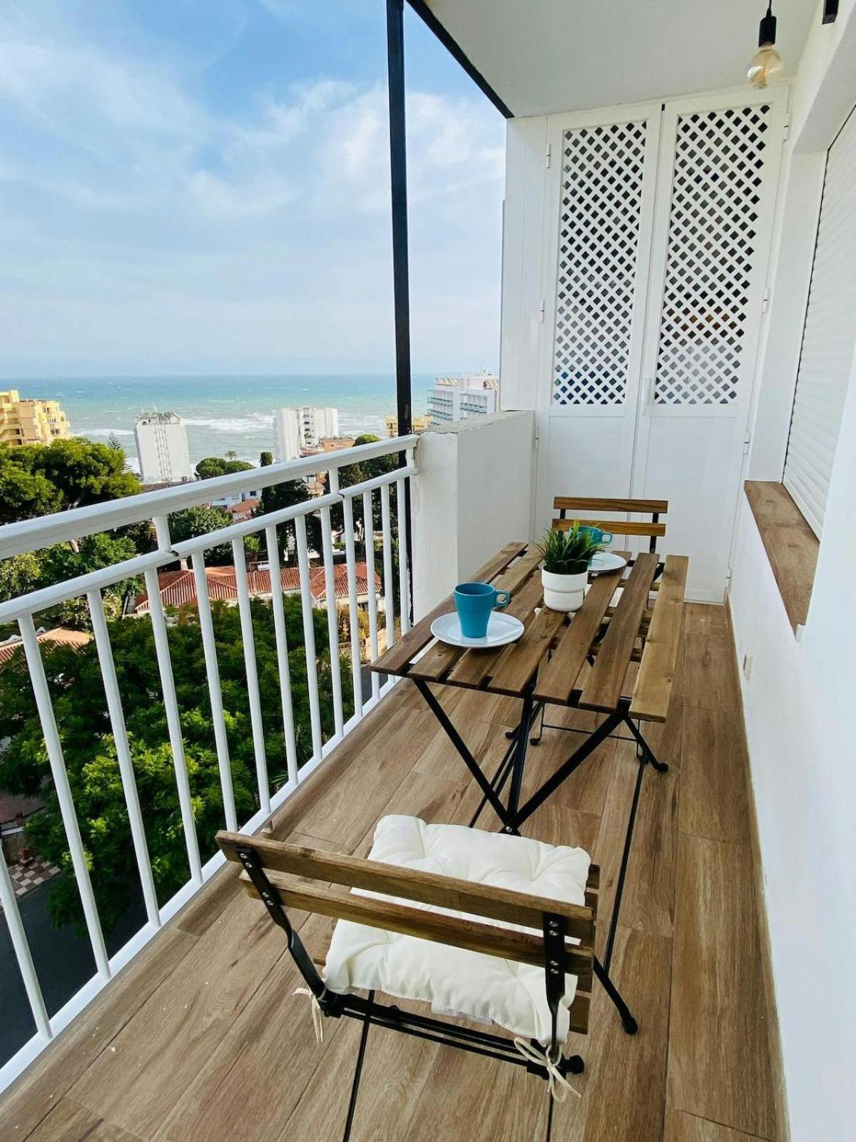 Apartment Moderno Con Vistas Al Mar -benalmadena *