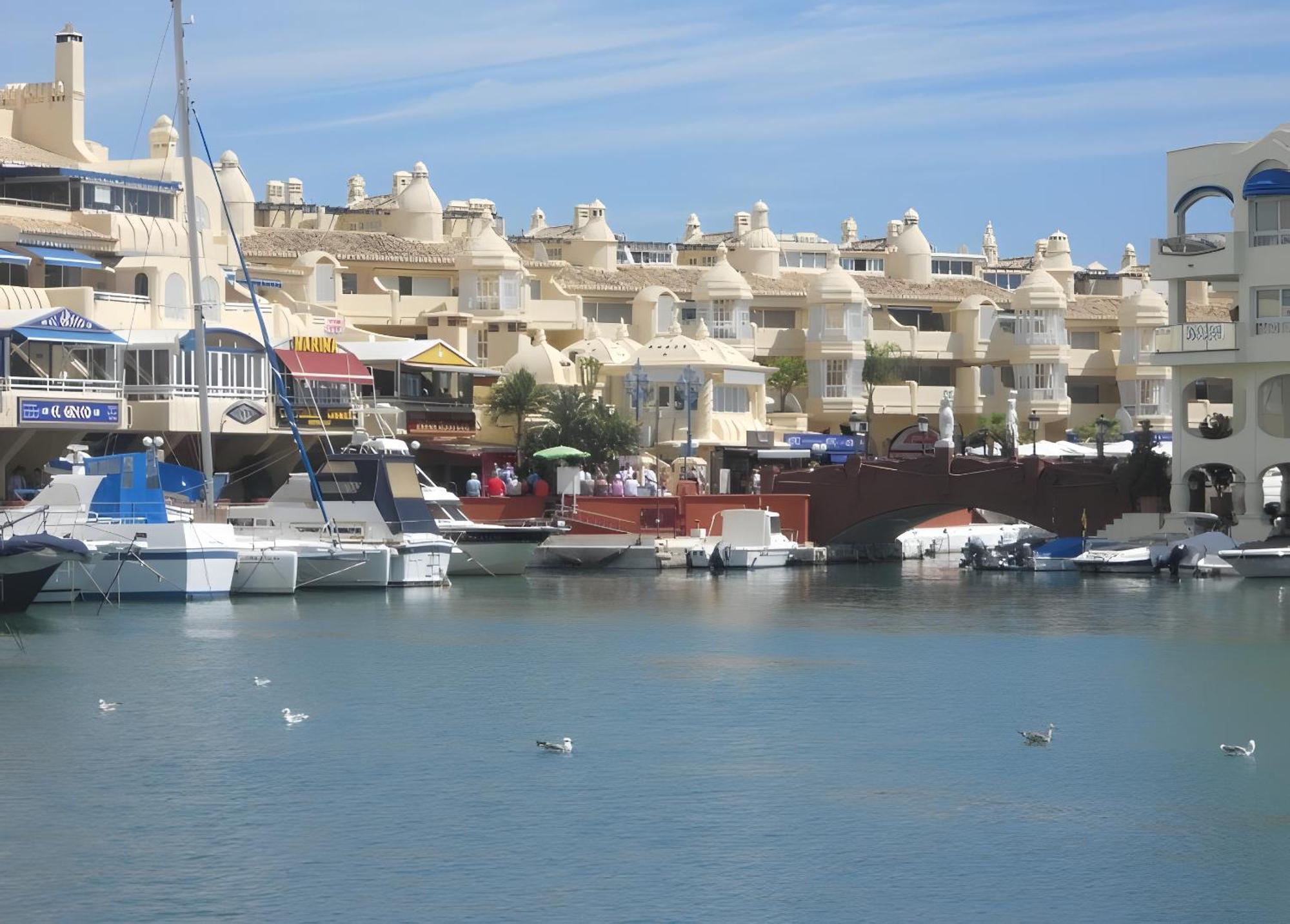 Apartment Next To Puerto Marina And The *