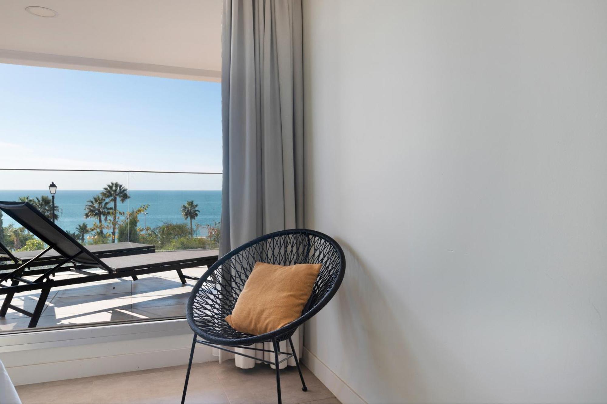 Seaview Alba Apartment *
