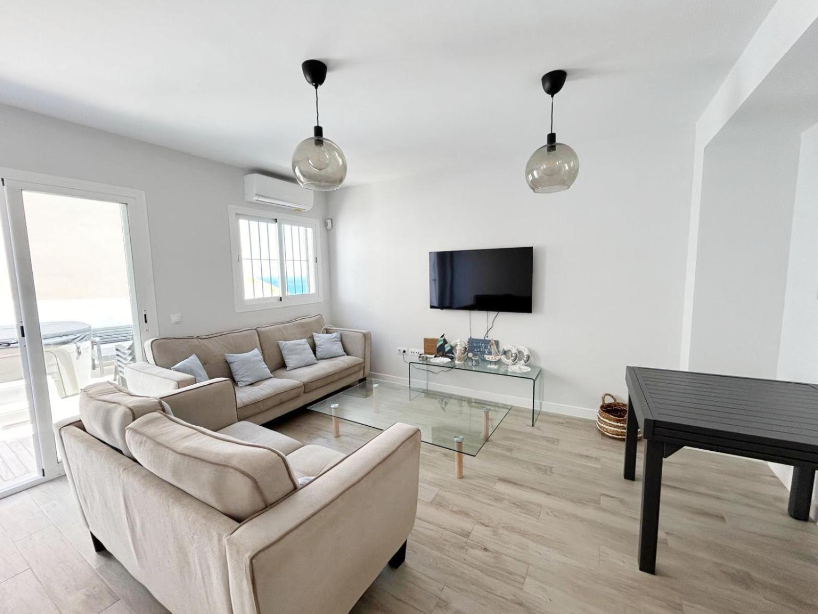Elegant 3 Bedroom In Torrequebrada Benalmadena