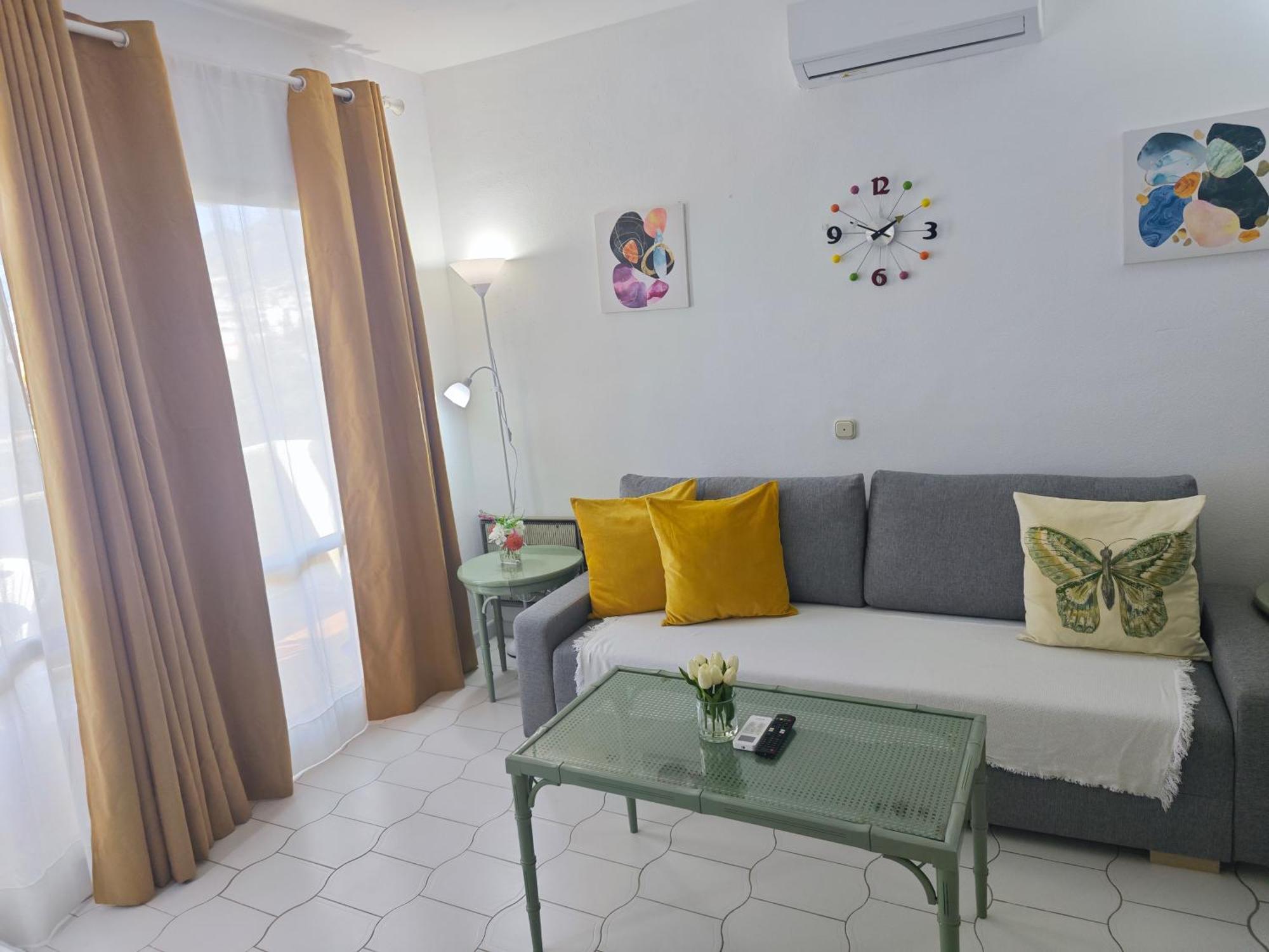 Holidays Sun Benalbeach Apartment