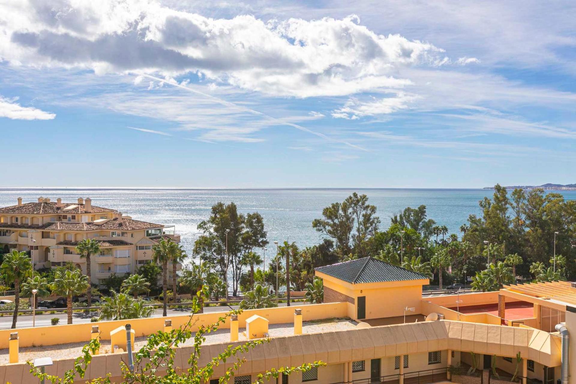 Amazing Sea Views *