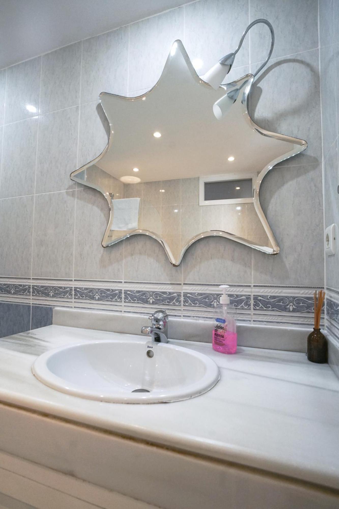 Apartmento En La Pequena Venecia, Puerto Marina *