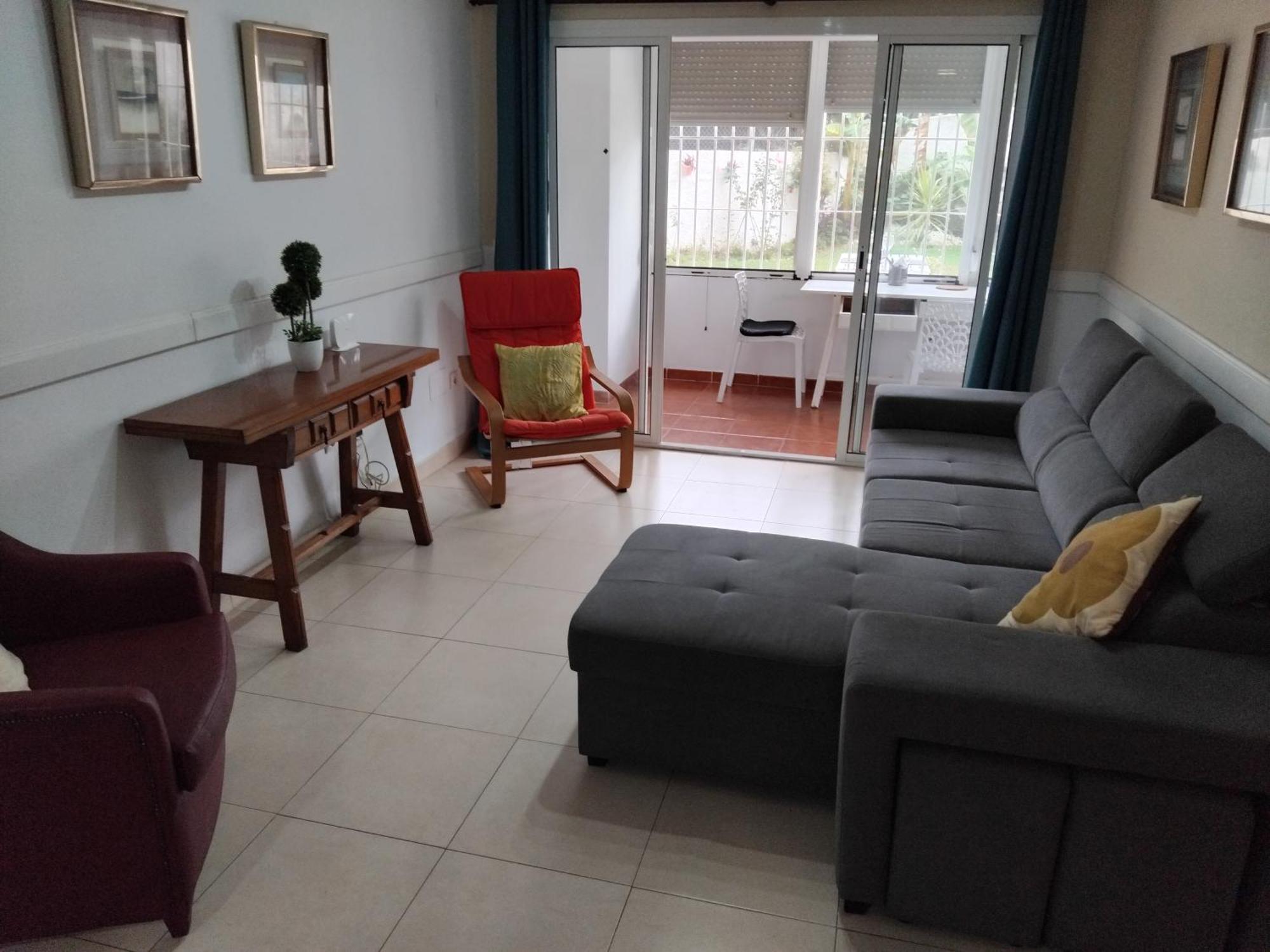 Apartment Jardin Cielomar, 1 Bedroom Apartment, Parking, Close To Train, Restaurants, Shops - 8 Min Walk *