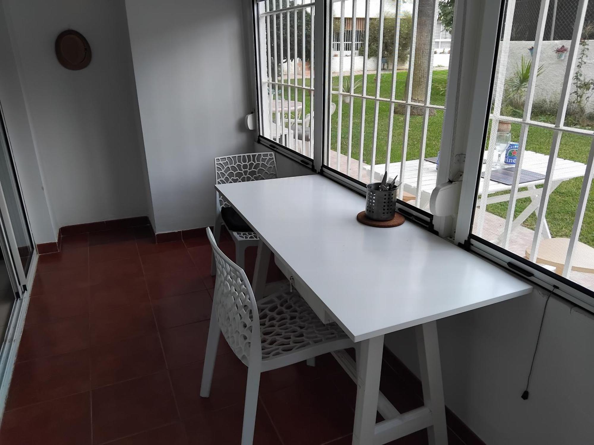 Jardin Cielomar, 1 Bedroom Apartment, Parking, Close To Train, Restaurants, Shops - 8 Min Walk *